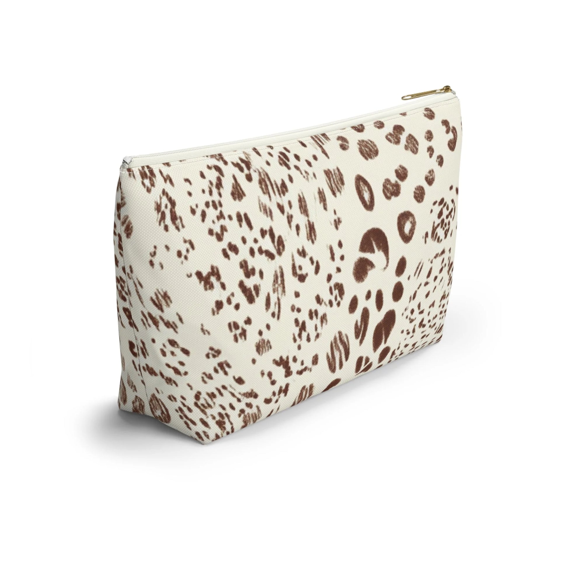 ["Accessories","All Over Print","Art","Artful","Artistic","Artsy","Arty","Assembled in the USA","Assembled in USA","Illustration","Illustration art","Made in the USA","Made in USA","Mother's Day","Pouches","Sublimation","Travel Accessories"]