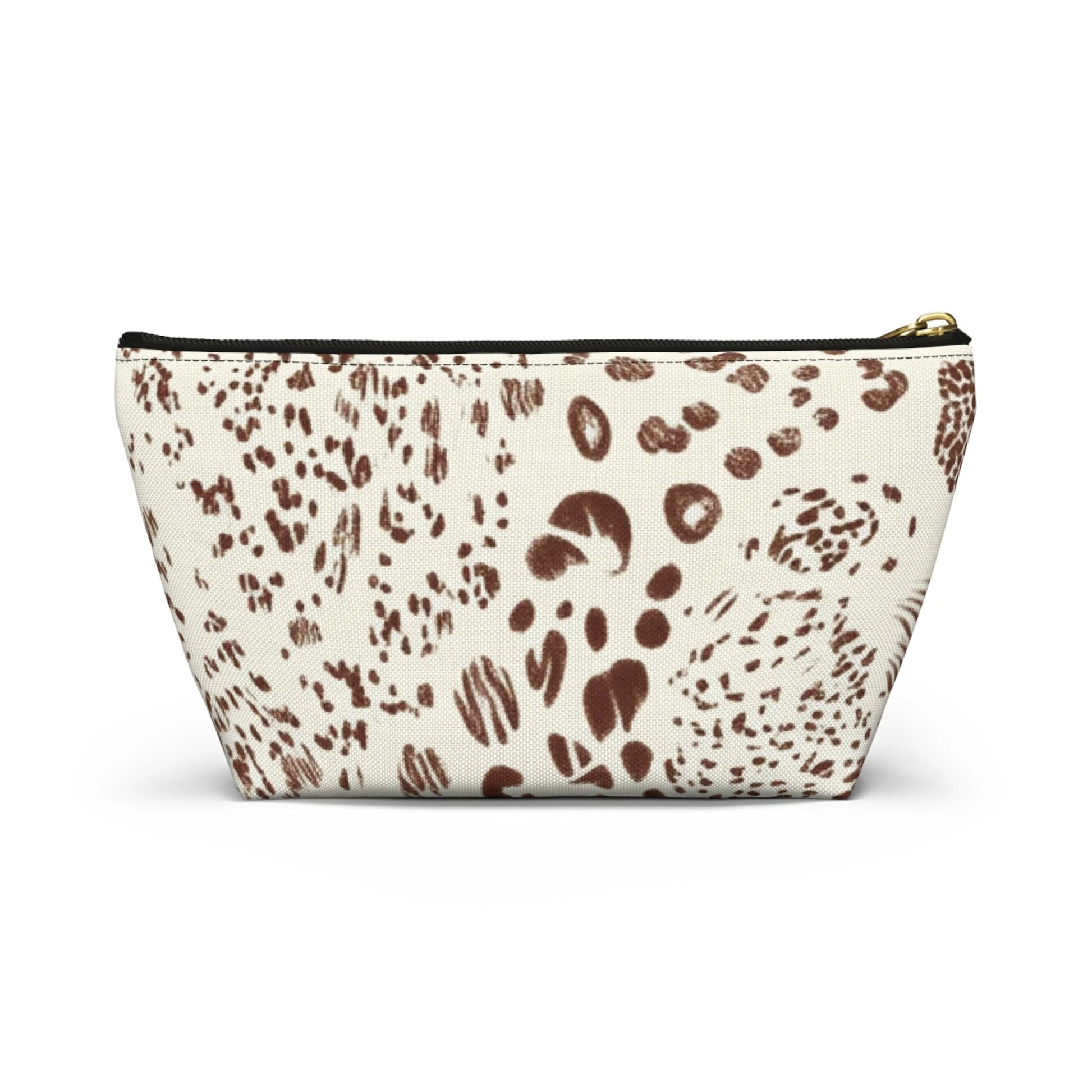 ["Accessories","All Over Print","Art","Artful","Artistic","Artsy","Arty","Assembled in the USA","Assembled in USA","Illustration","Illustration art","Made in the USA","Made in USA","Mother's Day","Pouches","Sublimation","Travel Accessories"]