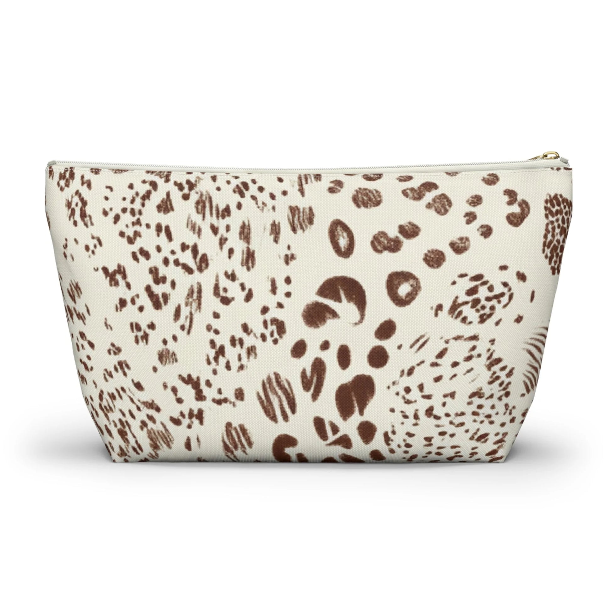 ["Accessories","All Over Print","Art","Artful","Artistic","Artsy","Arty","Assembled in the USA","Assembled in USA","Illustration","Illustration art","Made in the USA","Made in USA","Mother's Day","Pouches","Sublimation","Travel Accessories"]