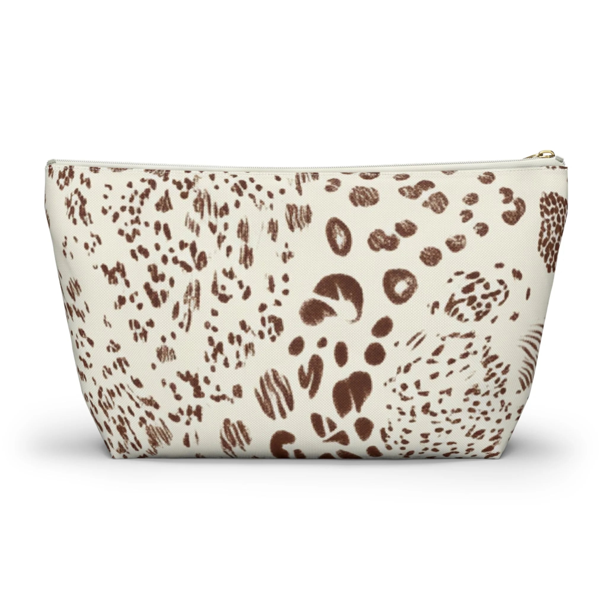 ["Accessories","All Over Print","Art","Artful","Artistic","Artsy","Arty","Assembled in the USA","Assembled in USA","Illustration","Illustration art","Made in the USA","Made in USA","Mother's Day","Pouches","Sublimation","Travel Accessories"]