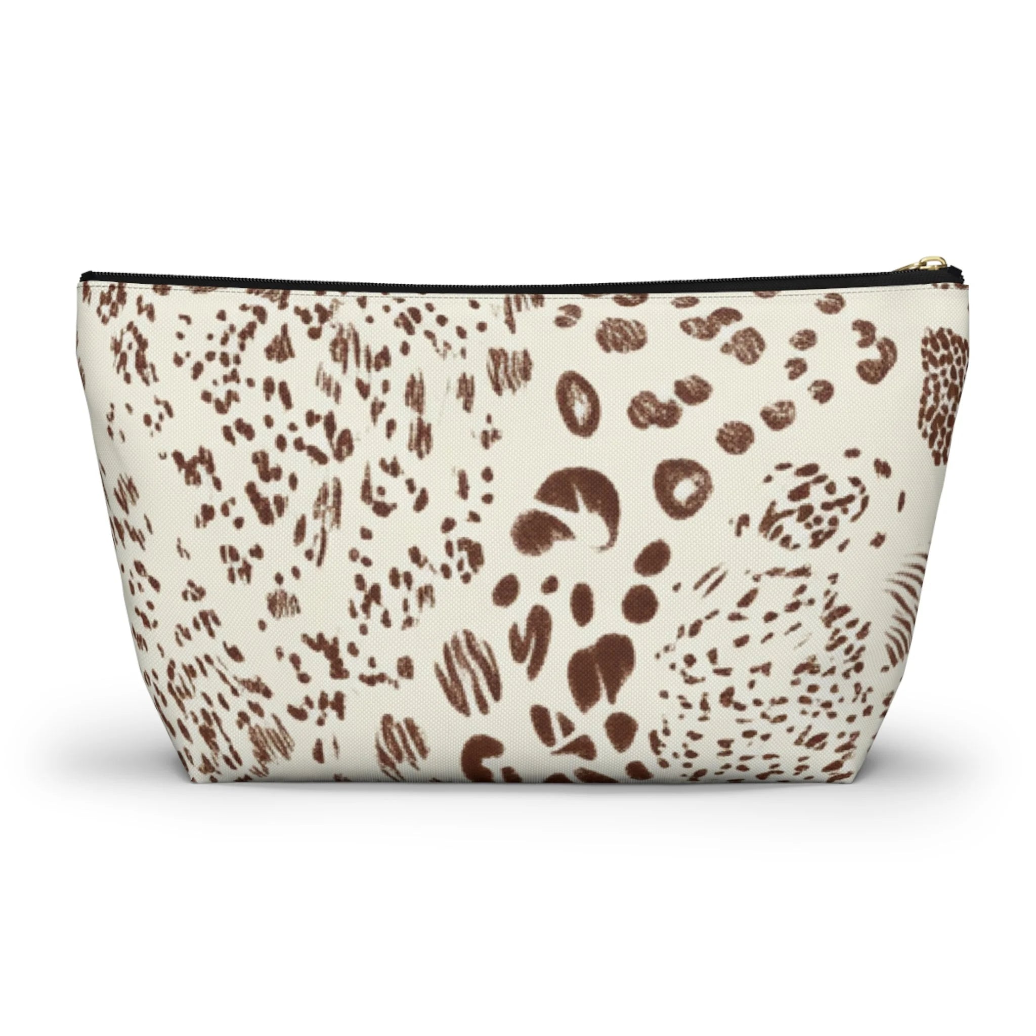 ["Accessories","All Over Print","Art","Artful","Artistic","Artsy","Arty","Assembled in the USA","Assembled in USA","Illustration","Illustration art","Made in the USA","Made in USA","Mother's Day","Pouches","Sublimation","Travel Accessories"]