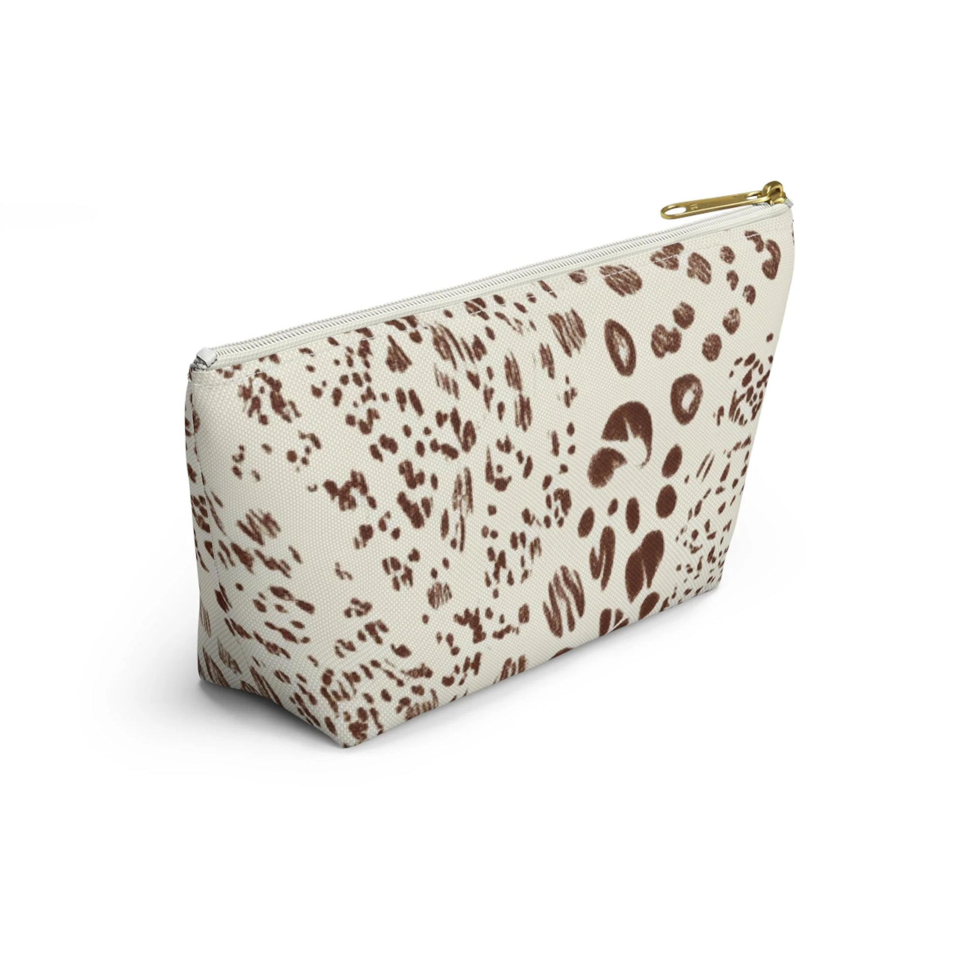 ["Accessories","All Over Print","Art","Artful","Artistic","Artsy","Arty","Assembled in the USA","Assembled in USA","Illustration","Illustration art","Made in the USA","Made in USA","Mother's Day","Pouches","Sublimation","Travel Accessories"]