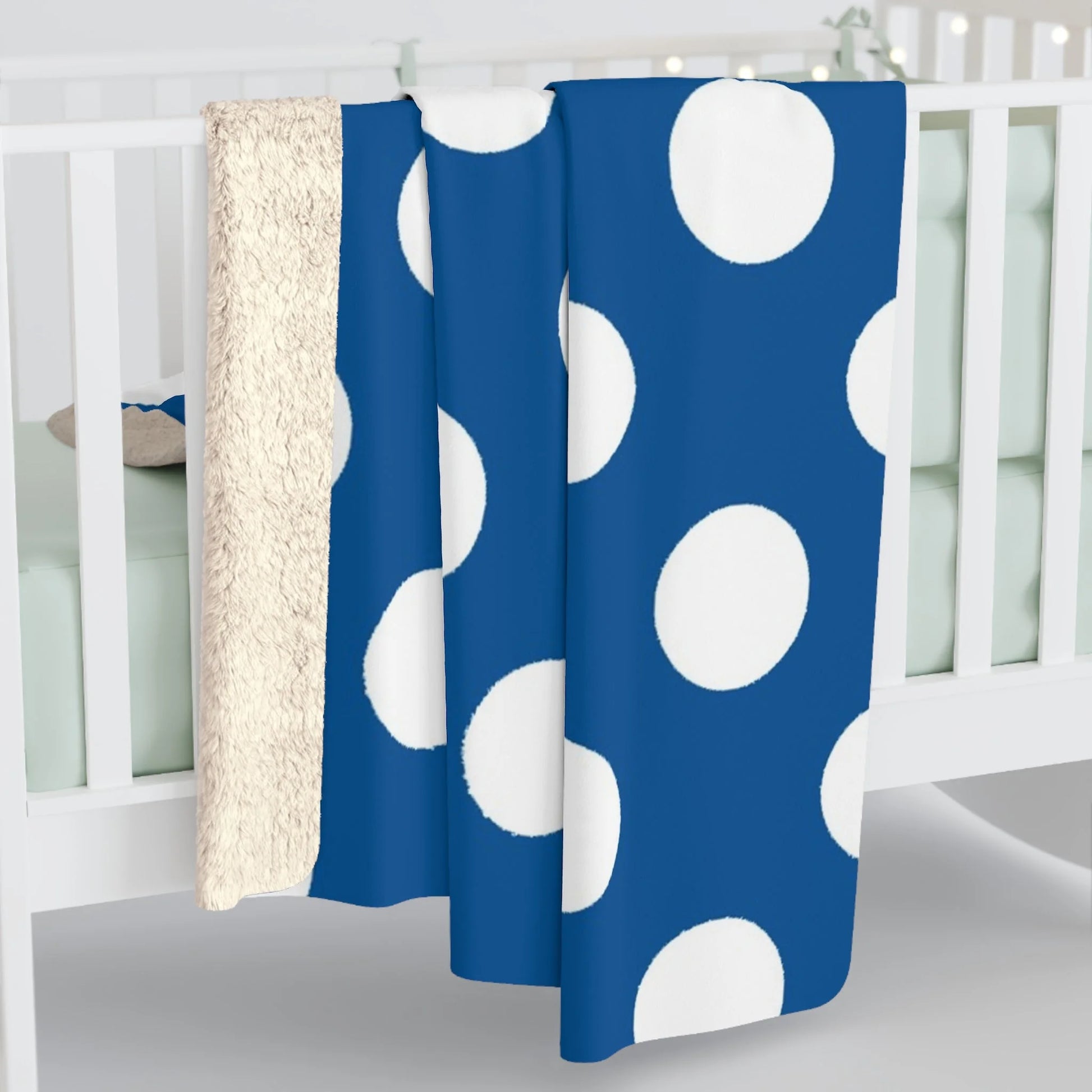 ["All Over Print","AOP","Art","Artful","Artistic","Artsy","Arty","Bed","Bedding","Blankets","Home & Living","Illustration","Illustration art","Seasonal Picks","Spring Essentials"]
