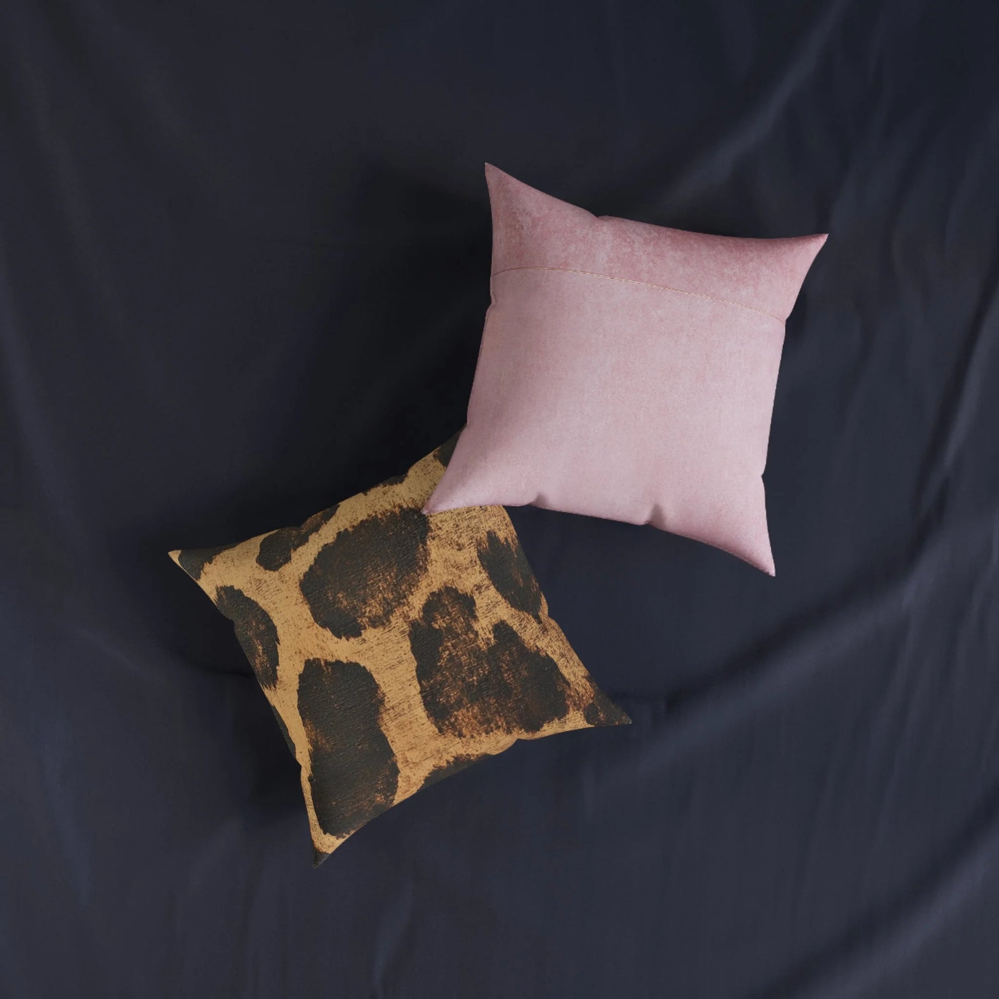 ["Art","Artful","Artistic","Artsy","Arty","Bed","Bedding","Cushion","Cushions","Decor","Home & Living","Illustration","Illustration art","Pillows & Covers","Sleep"]