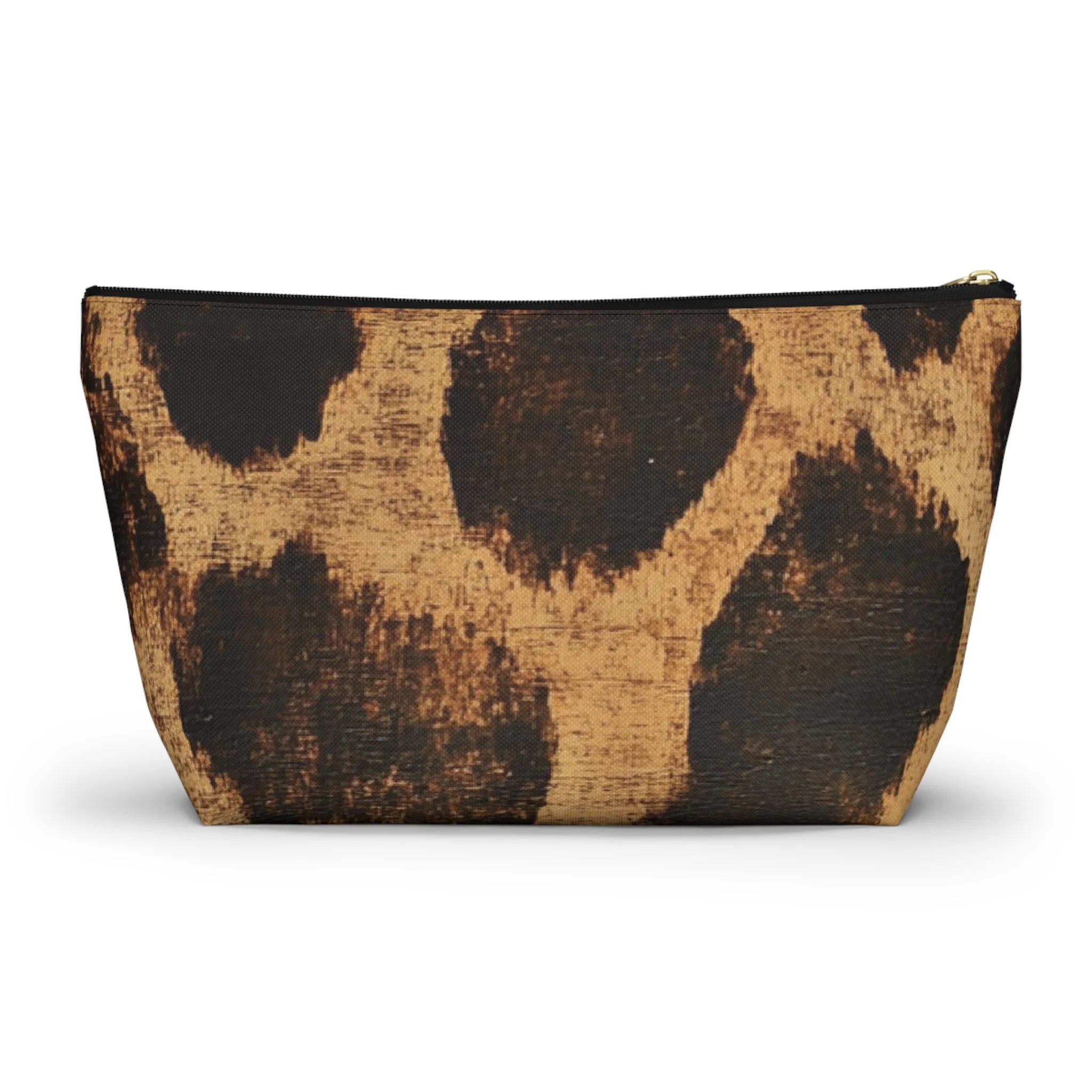 ["Accessories","All Over Print","Art","Artful","Artistic","Artsy","Arty","Assembled in the USA","Assembled in USA","Illustration","Illustration art","Made in the USA","Made in USA","Mother's Day","Pouches","Sublimation","Travel Accessories"]