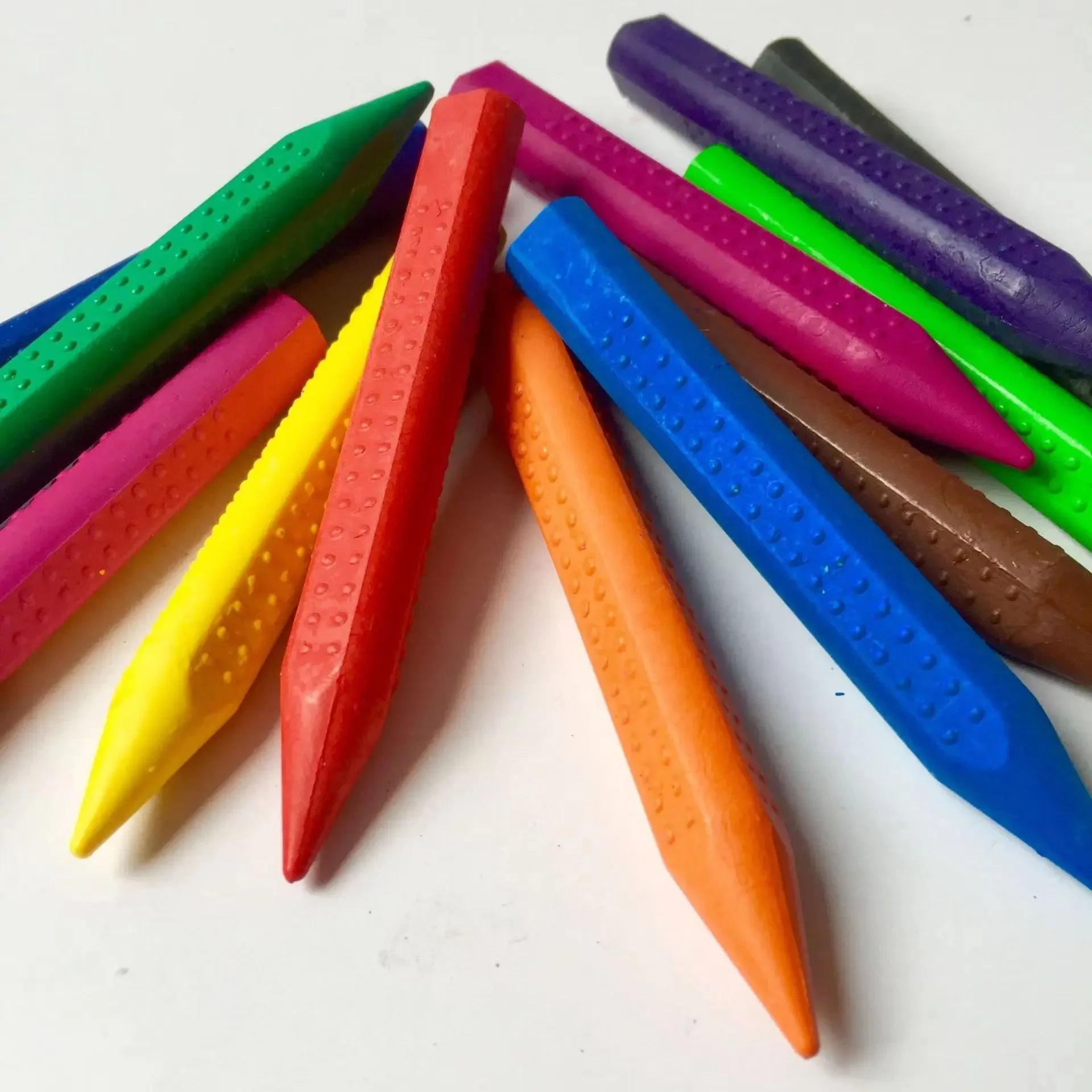 Buy The Best By Artsulli - Art is Long Life Short - 12Colors Wax Crayon Do not Dirty Hands Washable Crayons Drawing Painting Sticks Colored