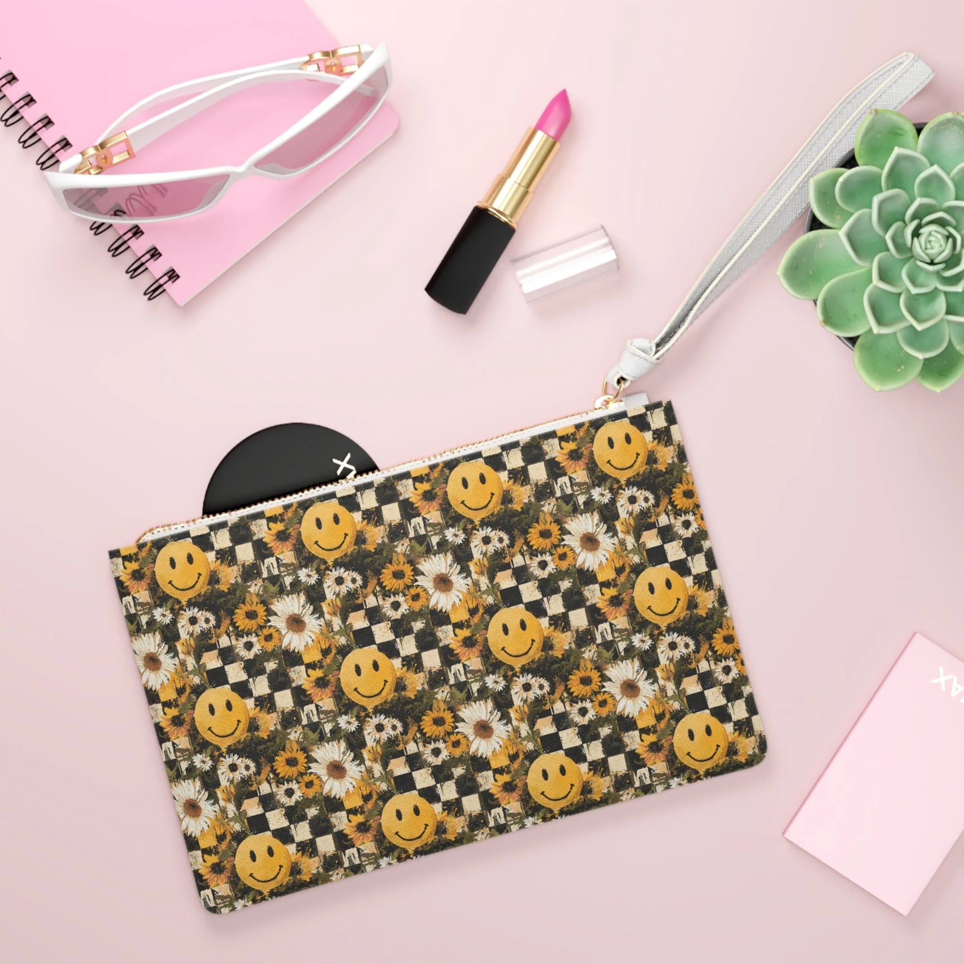 ["Accessories","All Over Print","AOP","Art","Artful","Artistic","Artsulli","Artsy","Arty","Assembled in the USA","Assembled in USA","Bags","Full Print","Illustration","Illustration art","Jakkoutthebxx","Made in the USA","Made in USA","Merch","Merchandise","Product","Valentine's Day","Vegan"]