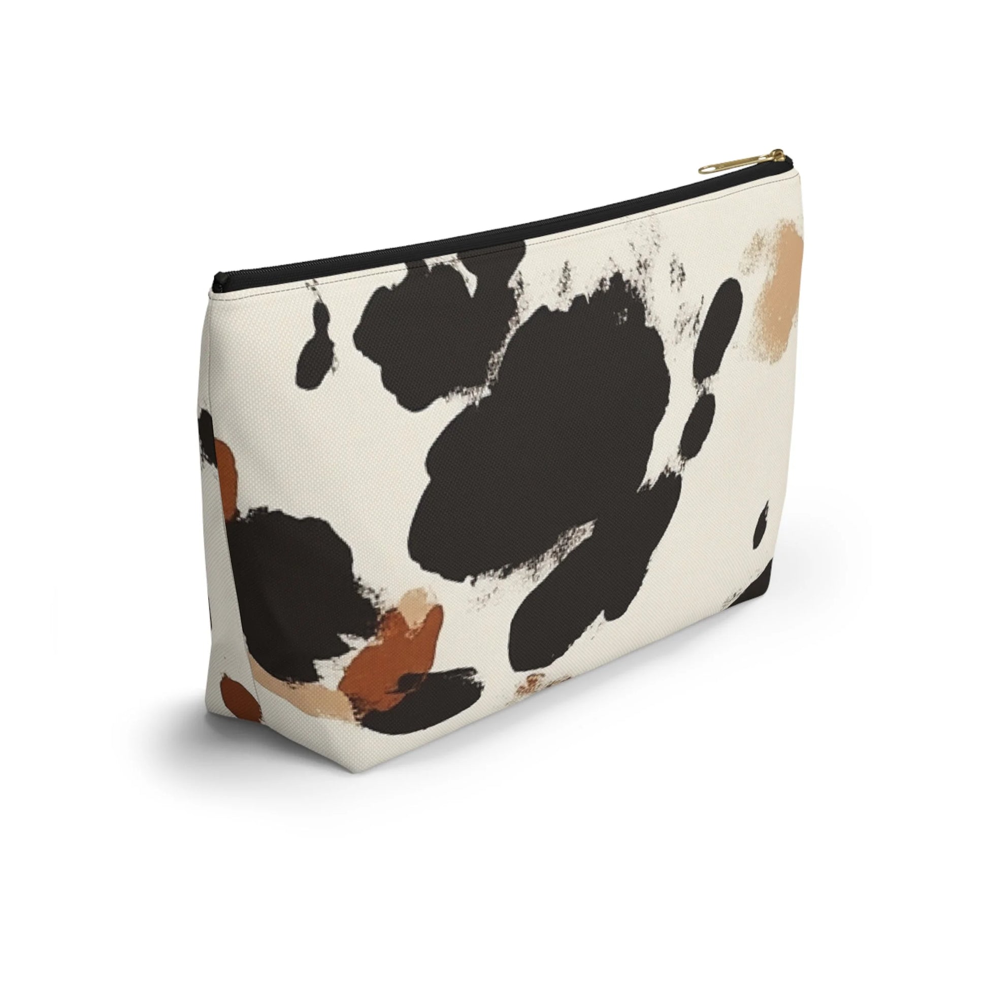 ["Accessories","All Over Print","Art","Artful","Artistic","Artsy","Arty","Assembled in the USA","Assembled in USA","Illustration","Illustration art","Made in the USA","Made in USA","Mother's Day","Pouches","Sublimation","Travel Accessories"]