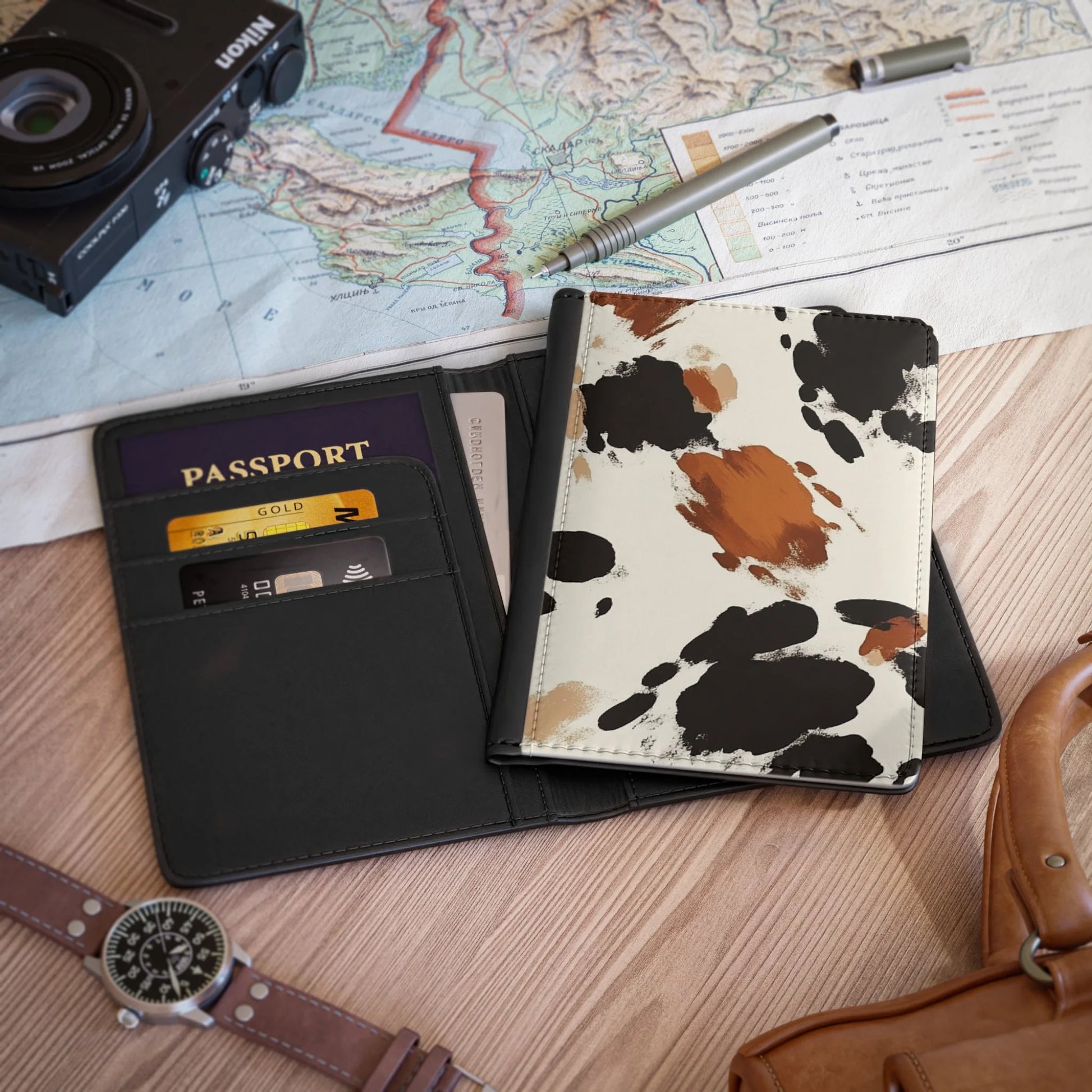 ["Accessories","Art","Artful","Artistic","Artsy","Arty","Illustration","Illustration art","Summer Challenge Picks","Travel","Travel Accessories","Wallet"]