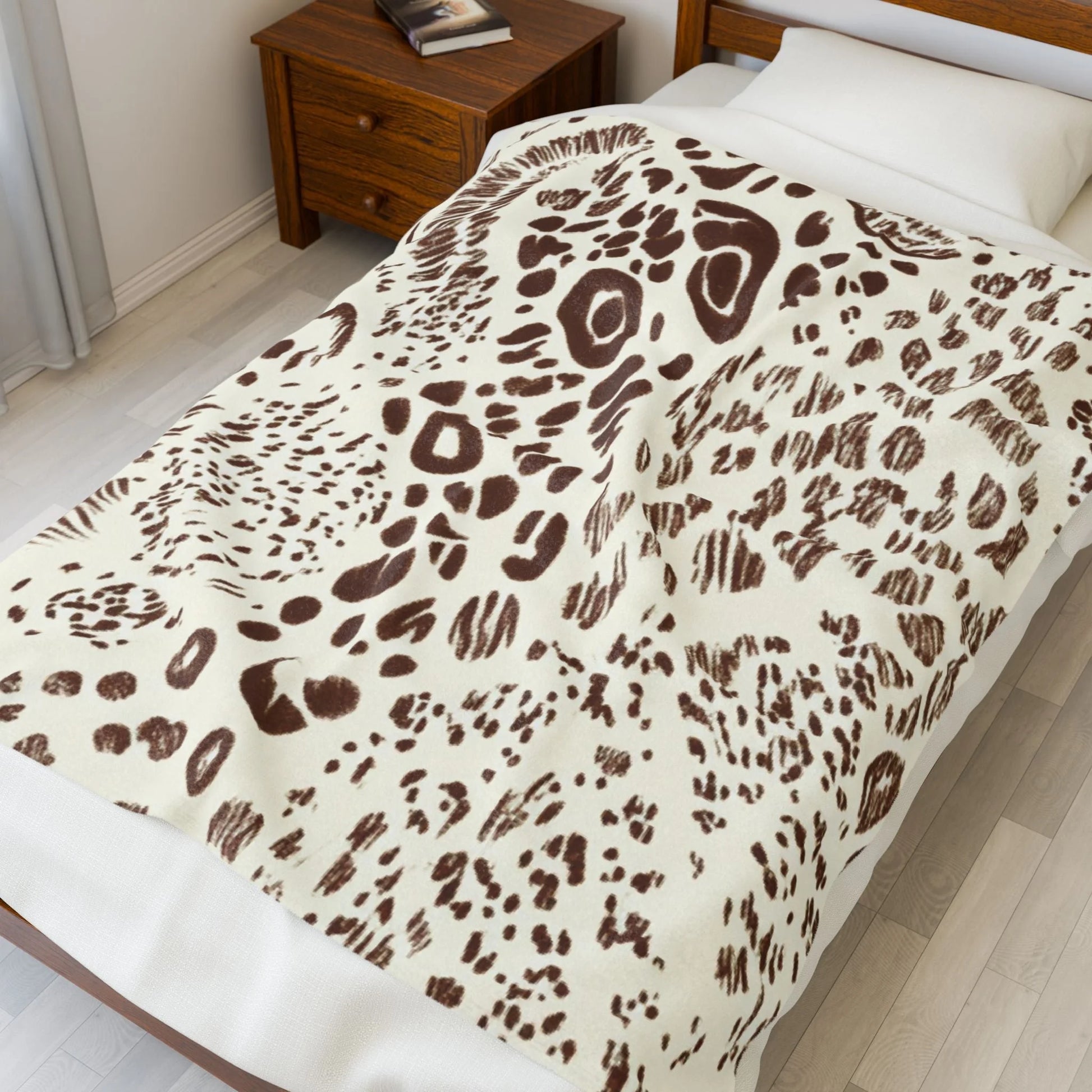 ["All Over Print","AOP","Art","Artful","Artistic","Artsy","Arty","Bed","Bedding","Blankets","Home & Living","Illustration","Illustration art","Personalization Picks","Price Drop","Spring Essentials","Sublimation","TikTok","Valentine's Day"]