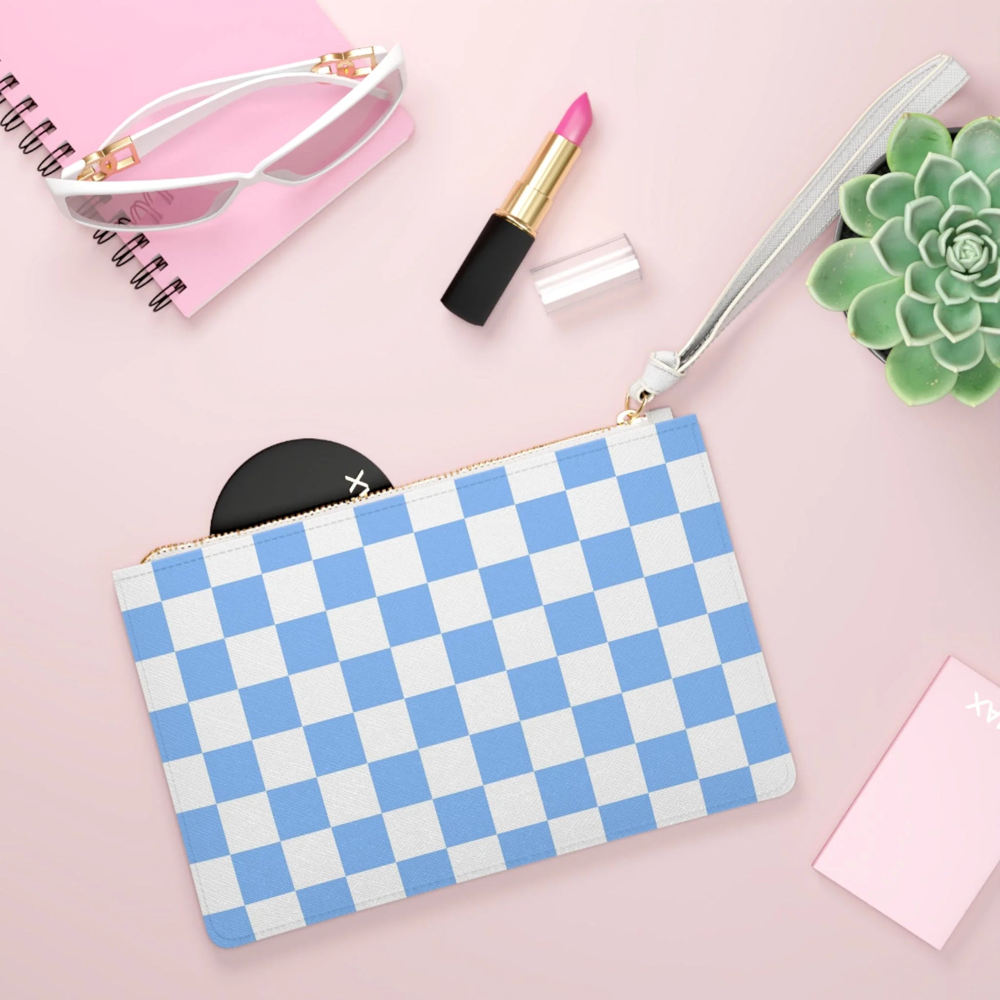 ["Accessories","All Over Print","AOP","Art","Artful","Artistic","Artsulli","Artsy","Arty","Assembled in the USA","Assembled in USA","Bags","Full Print","Illustration","Illustration art","Jakkoutthebxx","Made in the USA","Made in USA","Merch","Merchandise","Product","Valentine's Day","Vegan"]