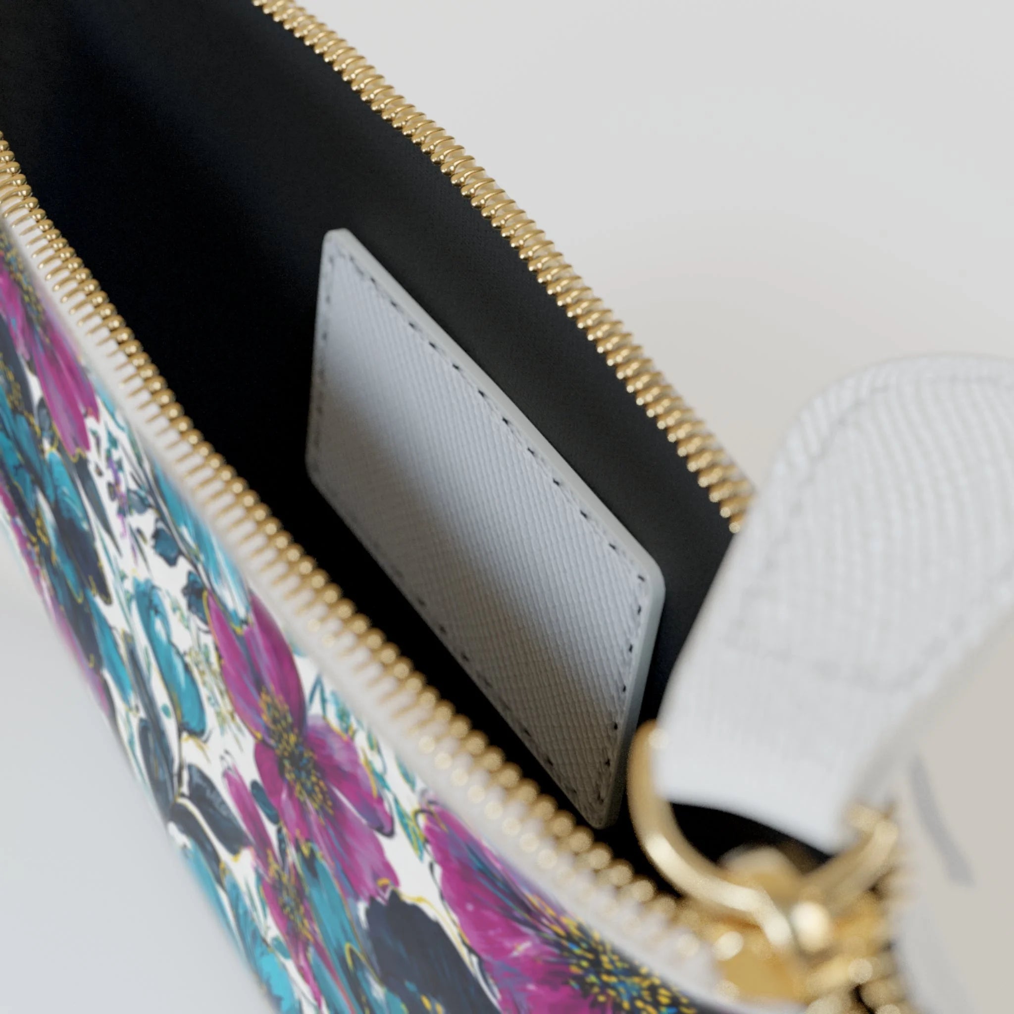 ["Accessories","All Over Print","AOP","Art","Artful","Artistic","Artsulli","Artsy","Arty","Assembled in the USA","Assembled in USA","Bags","Full Print","Illustration","Illustration art","Jakkoutthebxx","Made in the USA","Made in USA","Merch","Merchandise","Product","Vegan"]