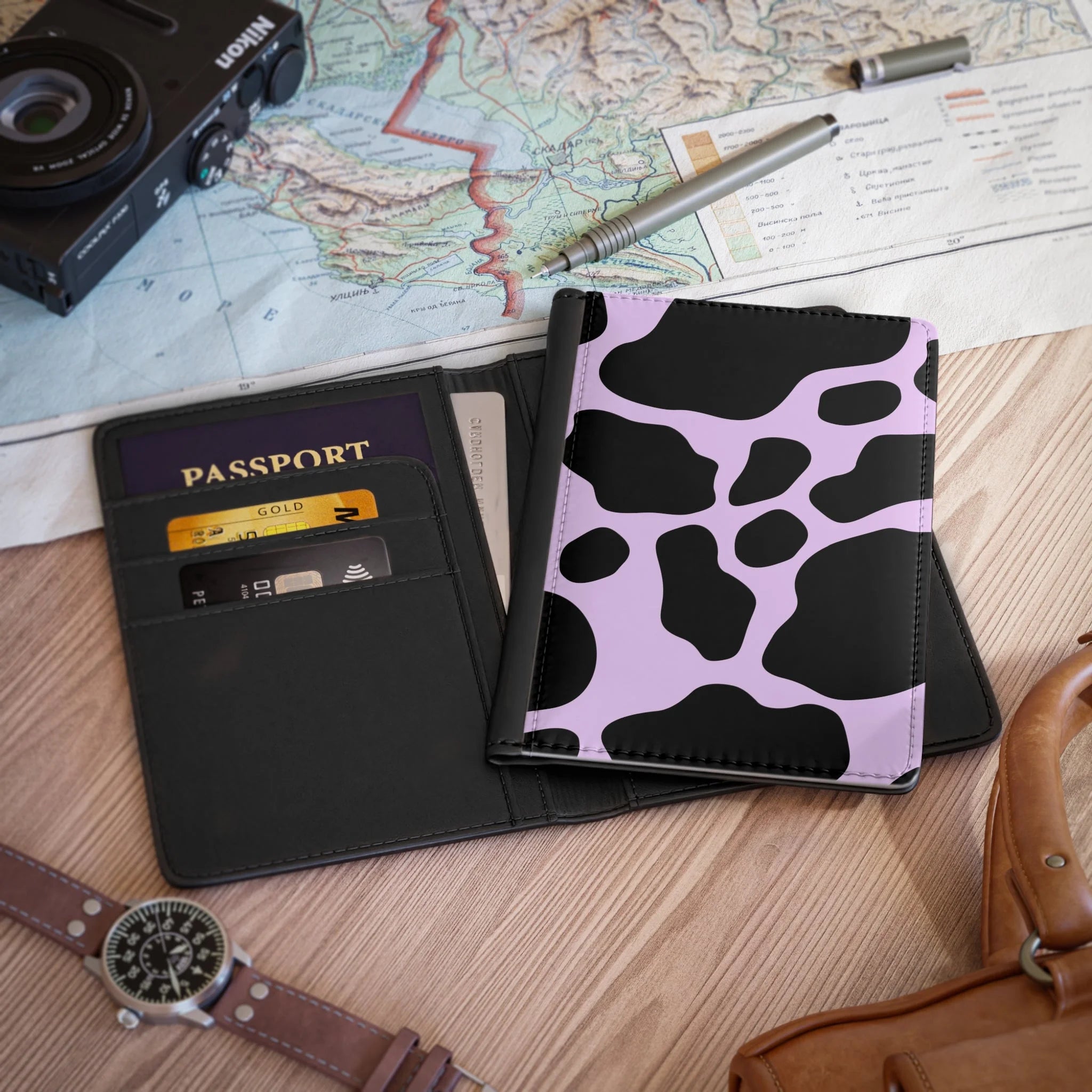 ["Accessories","Art","Artful","Artistic","Artsy","Arty","Illustration","Illustration art","Summer Challenge Picks","Travel","Travel Accessories","Wallet"]