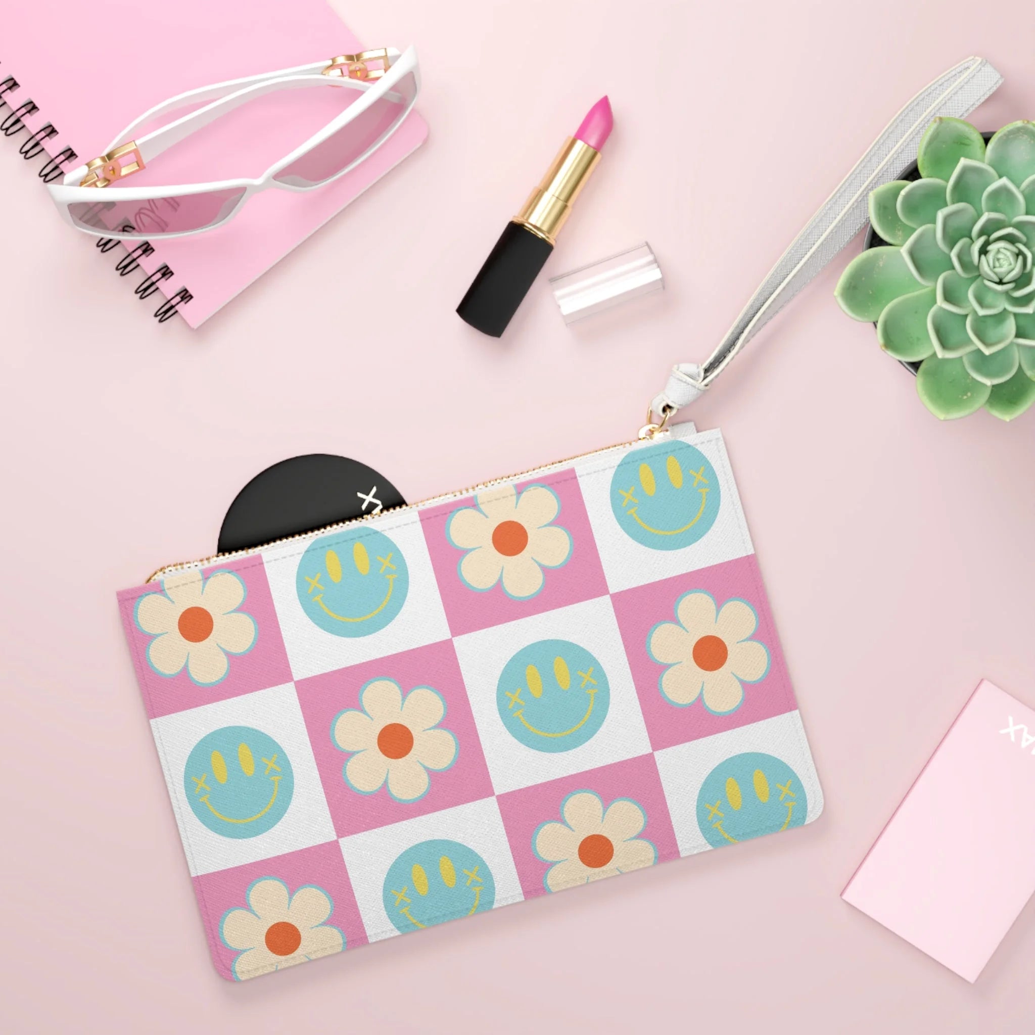 ["Accessories","All Over Print","AOP","Art","Artful","Artistic","Artsulli","Artsy","Arty","Assembled in the USA","Assembled in USA","Bags","Full Print","Illustration","Illustration art","Jakkoutthebxx","Made in the USA","Made in USA","Merch","Merchandise","Product","Valentine's Day","Vegan"]