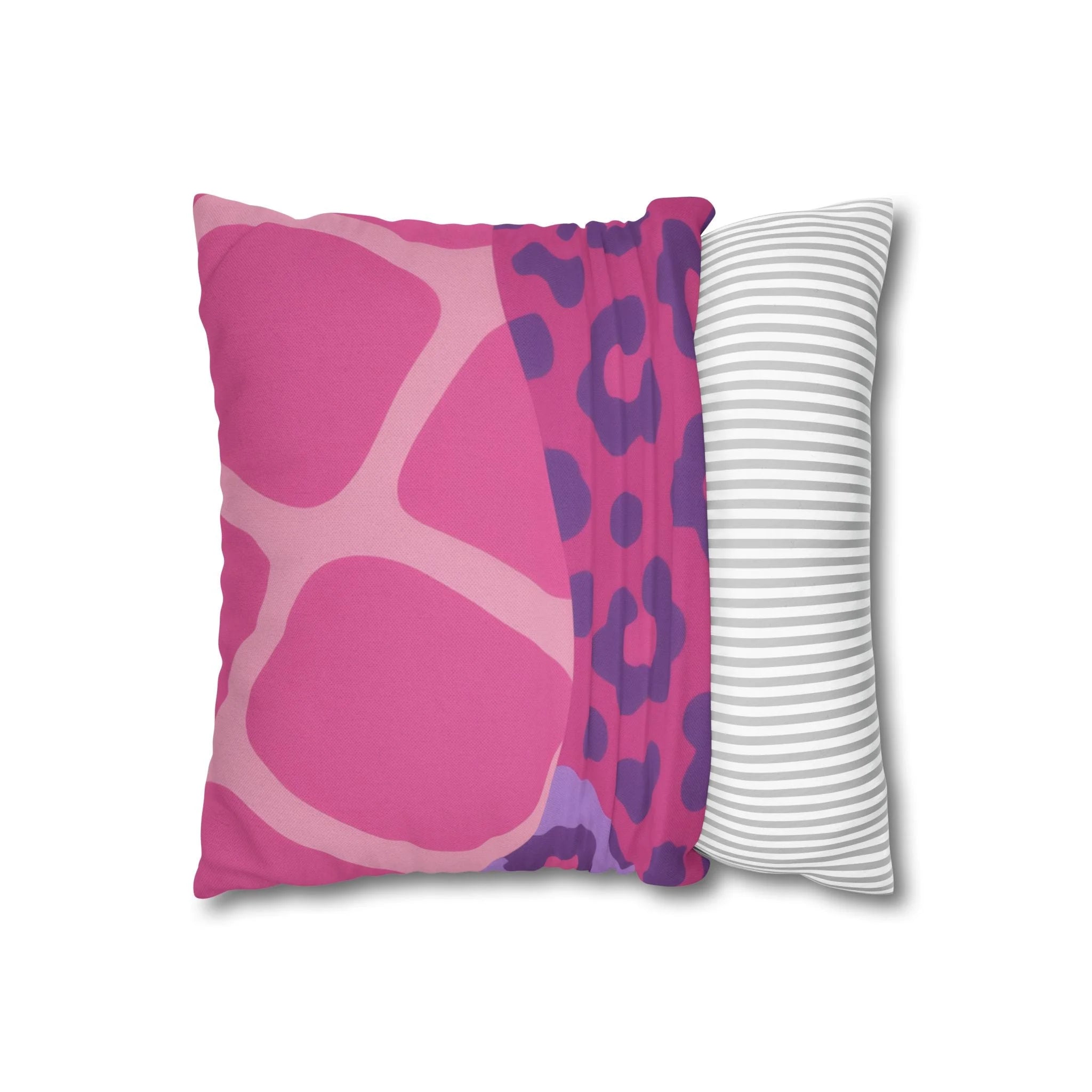 ["All Over Print","AOP","Art","Artful","Artistic","Artsy","Arty","Bed","Bedding","Decor","Home & Living","Illustration","Illustration art","Indoor","Pillow Covers","Pillows & Covers","Spring Essentials"]