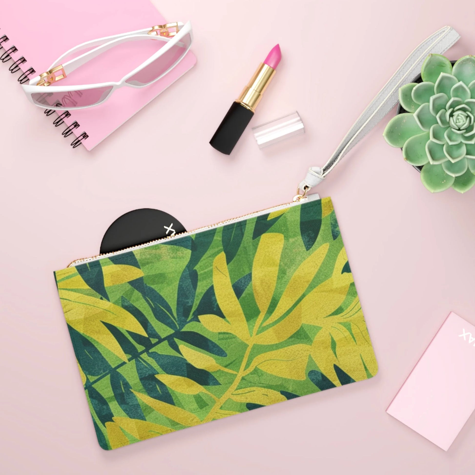 ["Accessories","All Over Print","AOP","Art","Artful","Artistic","Artsulli","Artsy","Arty","Assembled in the USA","Assembled in USA","Bags","Full Print","Illustration","Illustration art","Jakkoutthebxx","Made in the USA","Made in USA","Merch","Merchandise","Product","Valentine's Day","Vegan"]