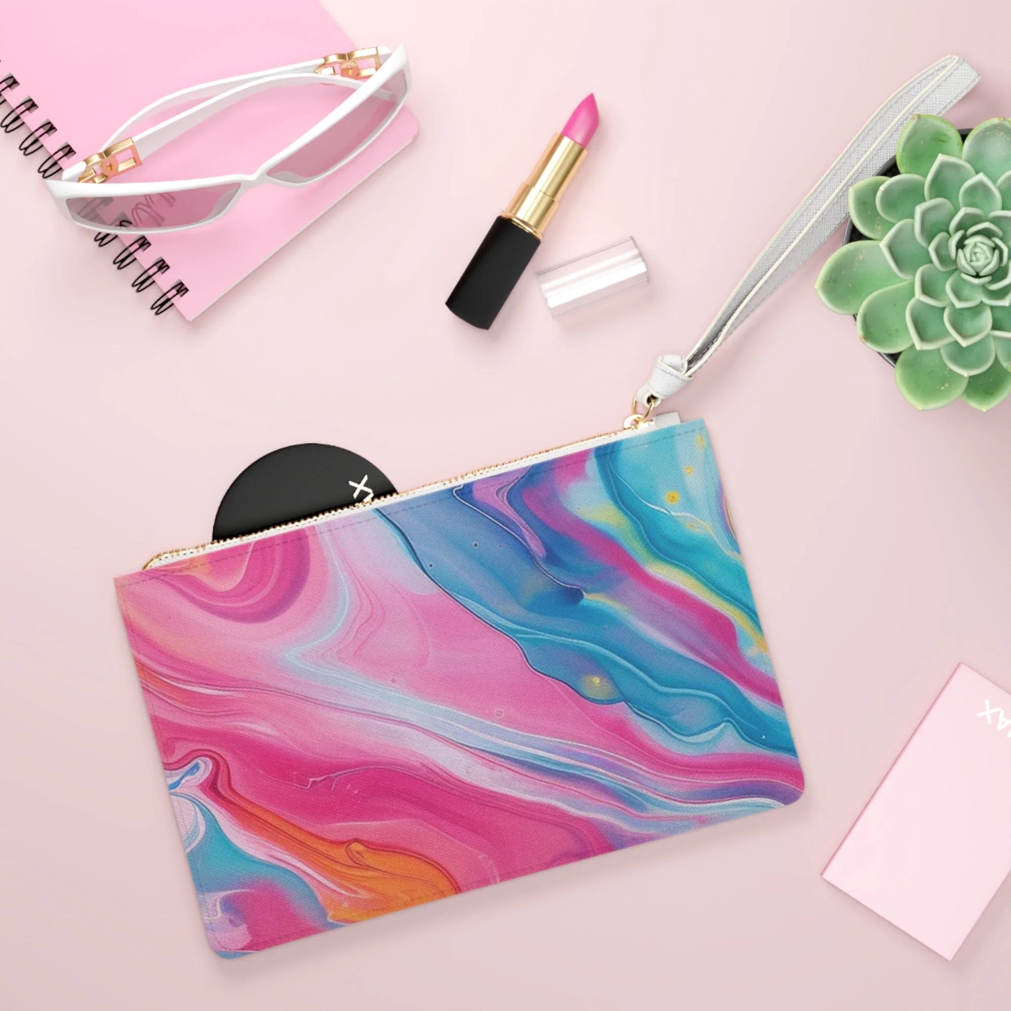 ["Accessories","All Over Print","AOP","Art","Artful","Artistic","Artsy","Arty","Assembled in the USA","Assembled in USA","Bags","Illustration","Illustration art","Made in the USA","Made in USA","Valentine's Day","Vegan"]