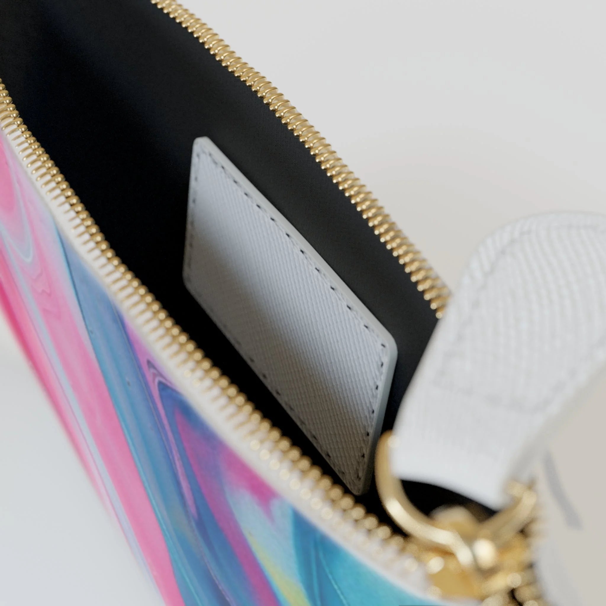["Accessories","AOP","Art","Artful","Artistic","Artsy","Arty","Assembled in the USA","Assembled in USA","Bags","Illustration","Illustration art","Made in the USA","Made in USA","Vegan"]